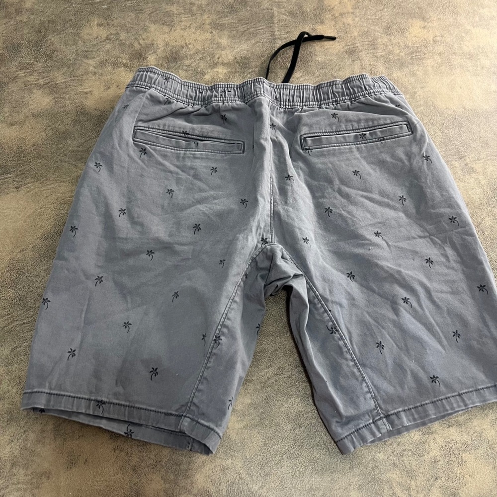 Hollister Jogger Shorts Mens Medium Grey Palm Tree Print Advanced Stretch 9"